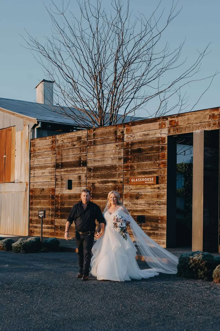 300cm Bridal Wings