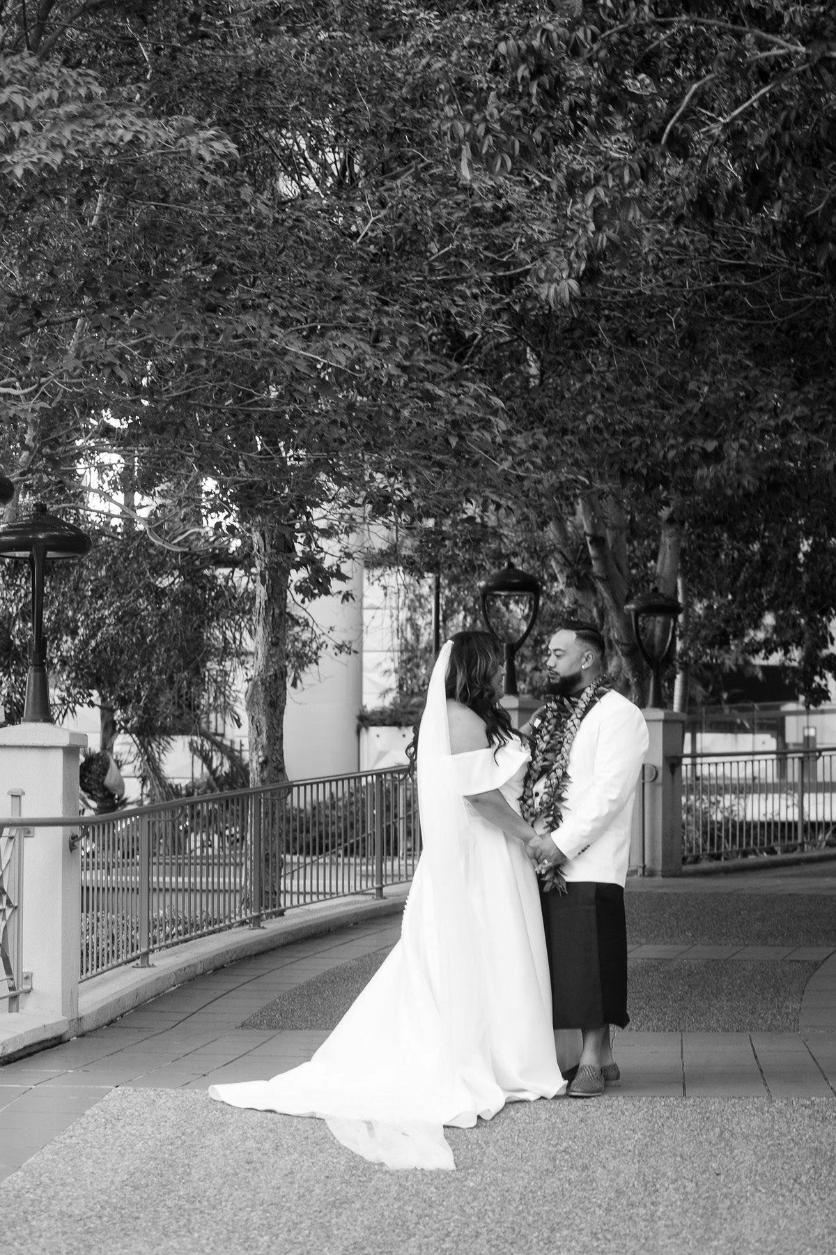 300cm Cathedral Pearl Veil with Blusher
