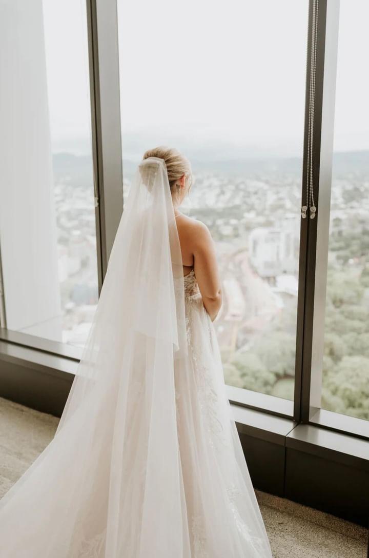 300cm Cathedral length with Blusher Classic Bridal veil in Off-white